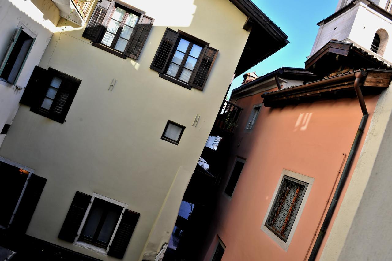 B&B And Apartments Al Duomo Тренто Екстер'єр фото