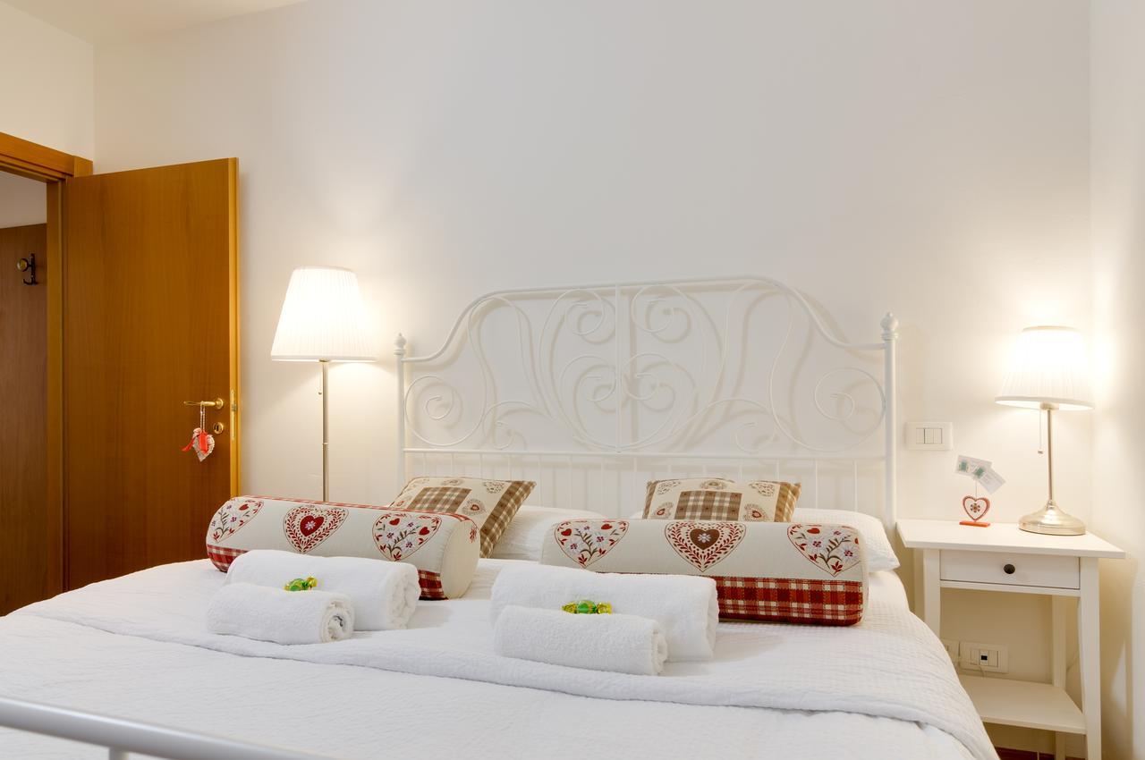 B&B And Apartments Al Duomo Тренто Екстер'єр фото